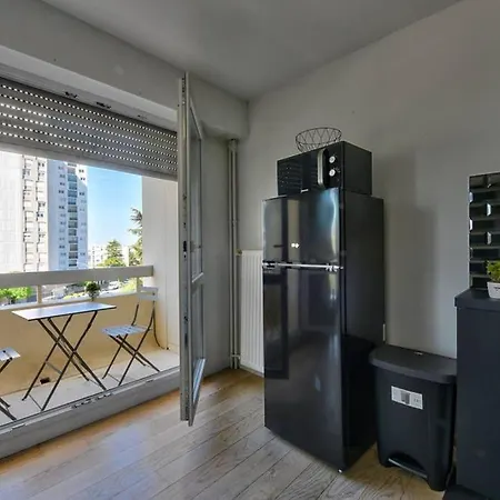Lejlighed Chic Apart With Balcony Chatou
